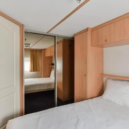 For 2 At The Zandvoort